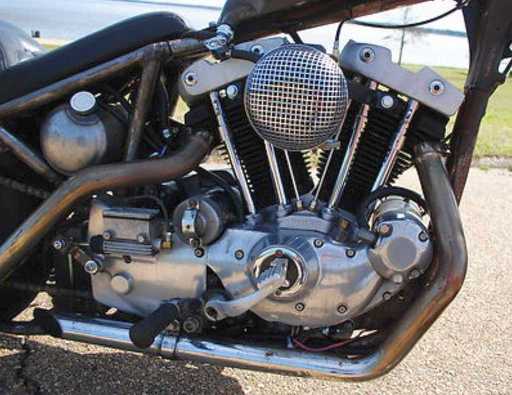 1979_Sportster_chopper_eng_rt.jpg